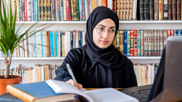 عولمة المرأة المسلمة